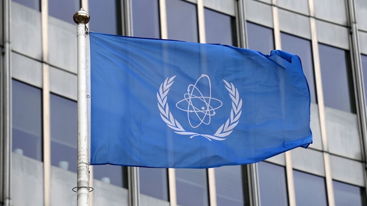МААЕ: Ядрените обекти не трябва да бъдат подлагани на нападения