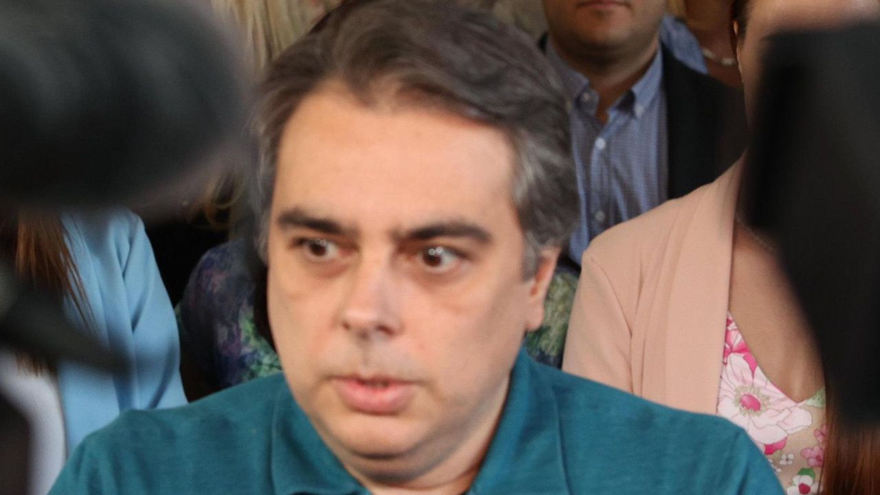 Асен Василев: Не съм направил нищо незаконно