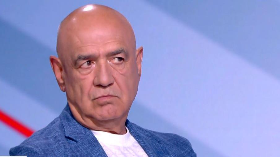Аз съм от хората, които се надяваха след промяната на