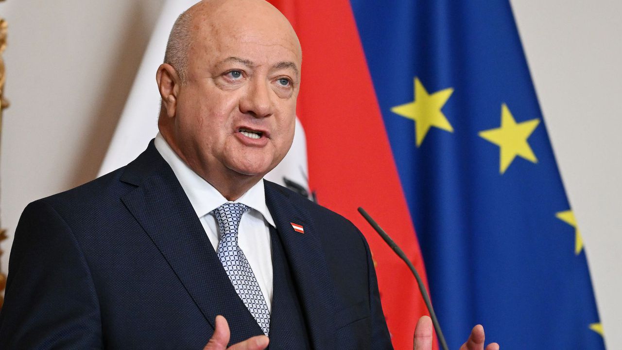 Австрийският канцлер подкрепи в Белград евроинтеграцията на Западните Балкани