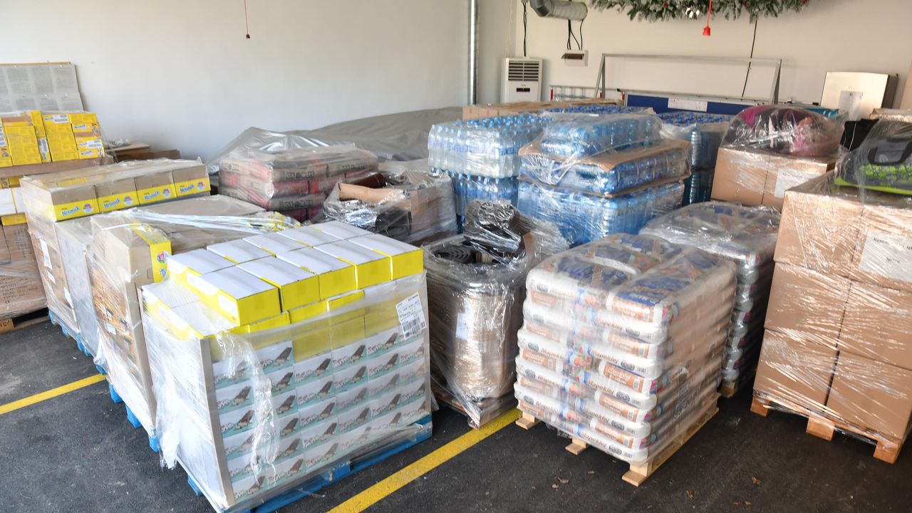 Започна раздаването на хранителни продукти на нуждаещи се по програмата на БЧК „Храни и основно материално подпомагане“ в Своге