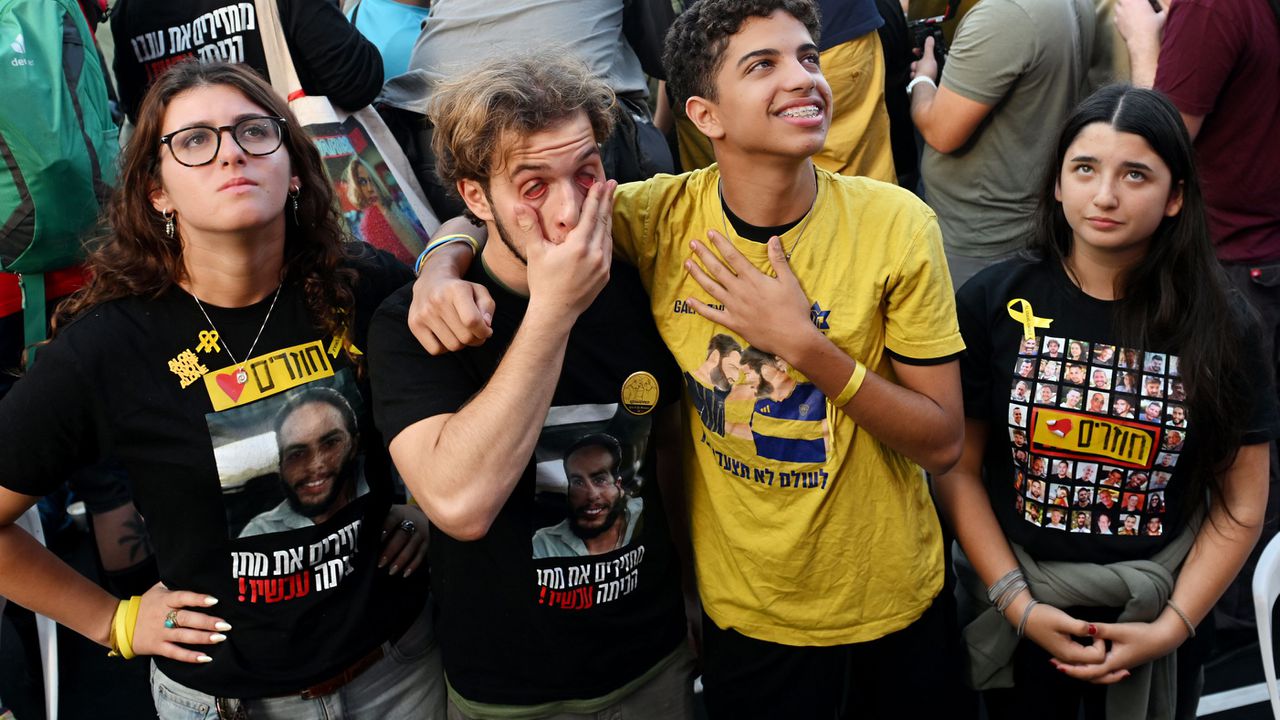 Еуфория в Тел Авив след освобождаването на първите заложници