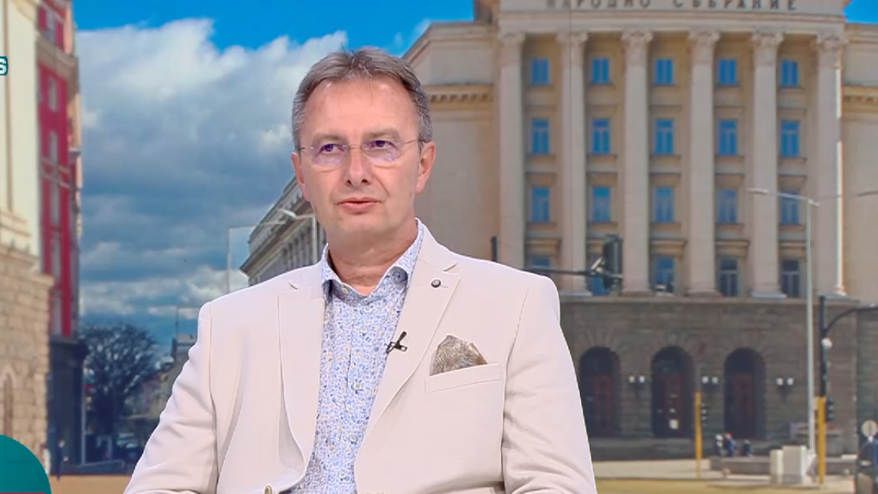 Доц. Росен Калпачки: Понякога е по-лошо да оцелееш след инсулт