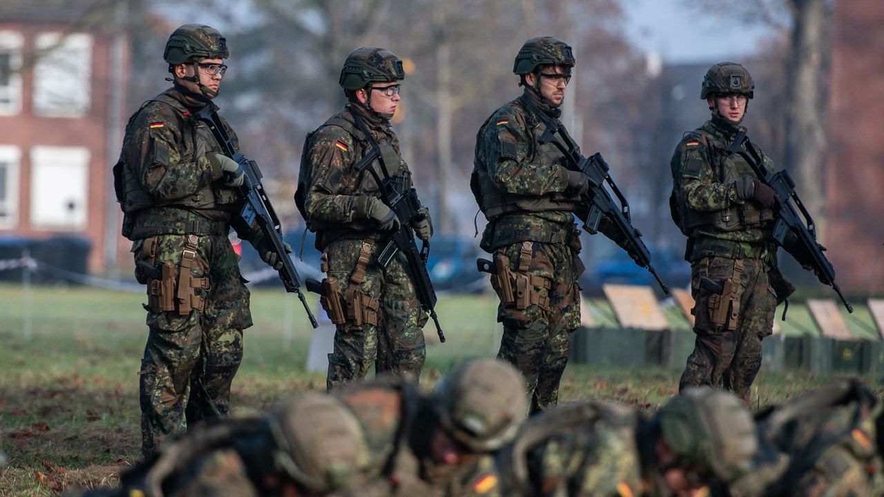 Германия с нов план за въвеждането на доброволна наборна военна служба