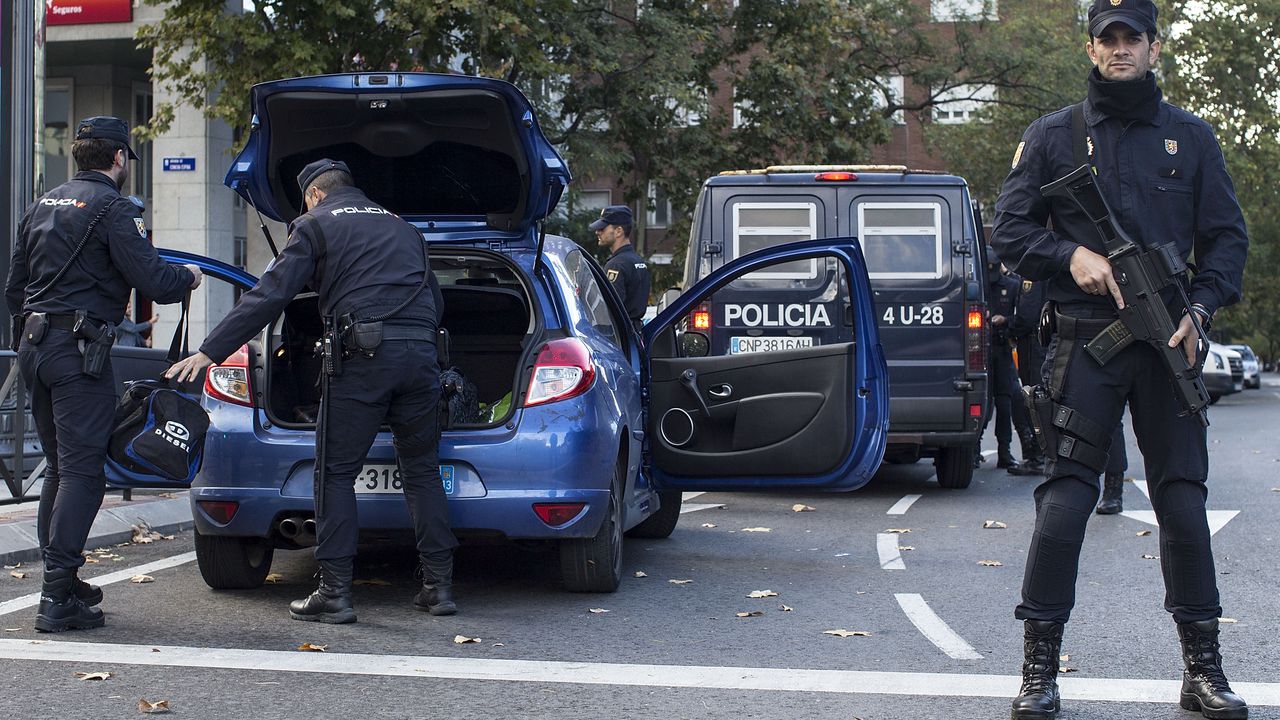 Испанската полиция разби мрежа за трафик на непълнолетни мигранти