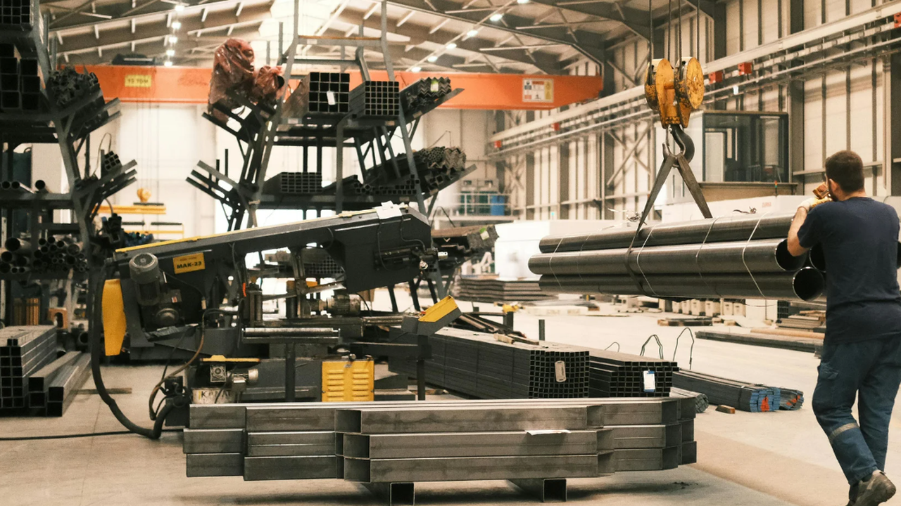 България продължава да е с най-голям годишен спад на промишленото производство в ЕС през септември