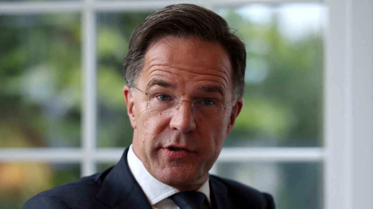 Генералният секретар на НАТО похвали Германия за споразумението за военната служба