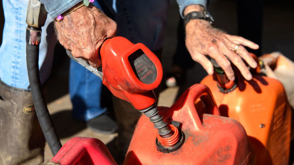 Но иранската теокрация е под все по-силен натиск заради бързо