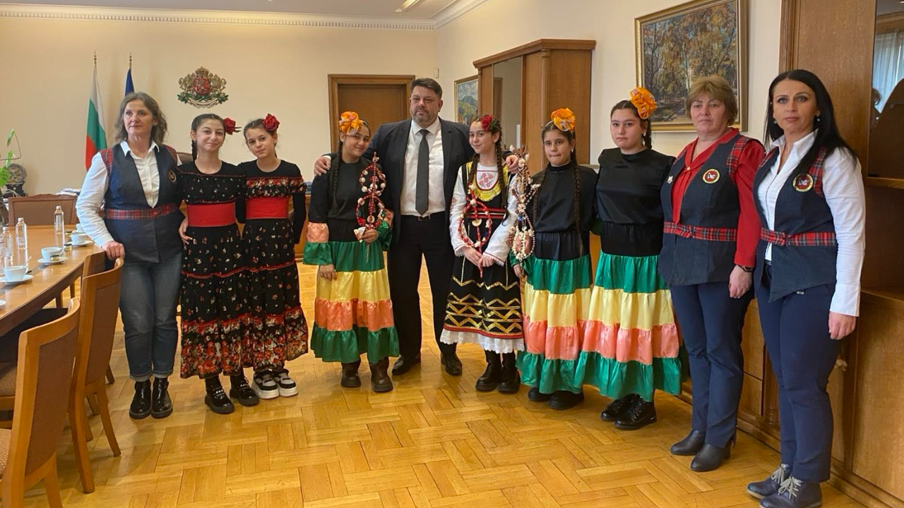 Най-важното е да бъдеш добър човек, да съхраниш доброто в