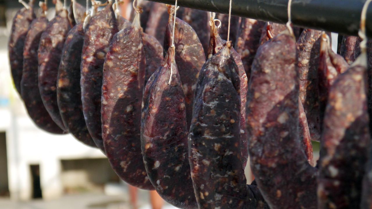 Празникът на суджука отново събра десетки жители и гости в