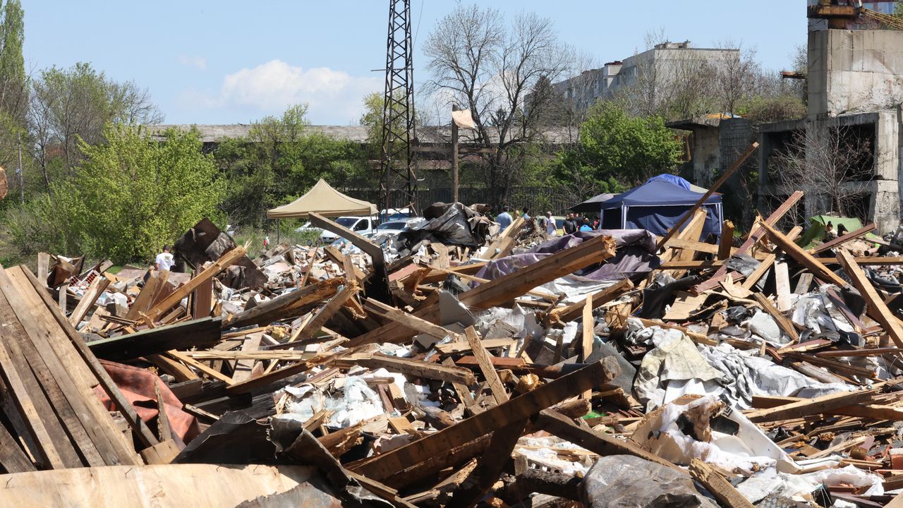 ЕСПЧ отмени привременните мерки по жалбата за бутнатите незаконни постройки в „Захарна фабрика“
