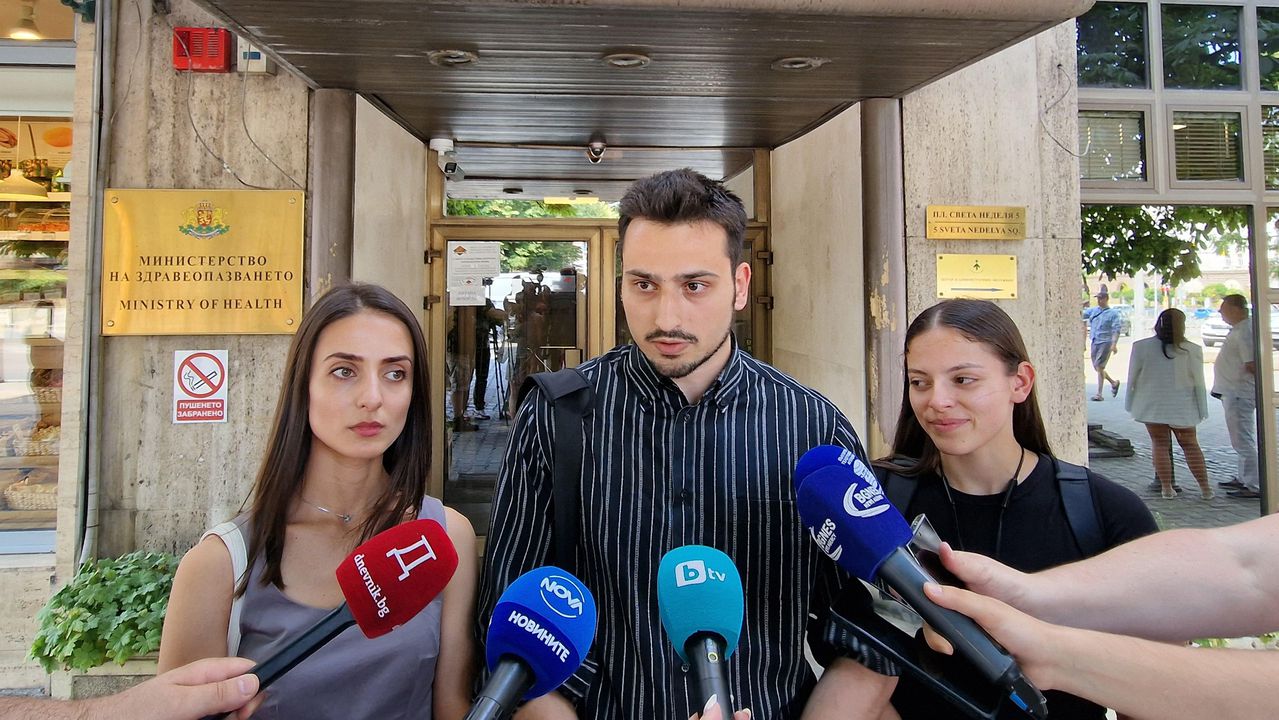 Стажант-лекарите: Няма ли развитие по нашите искания, оставаме в протестна готовност