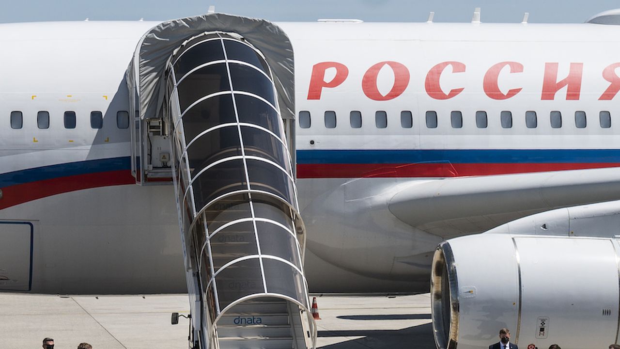 "Кокаинов" самолет излетя от Москва за Аляска