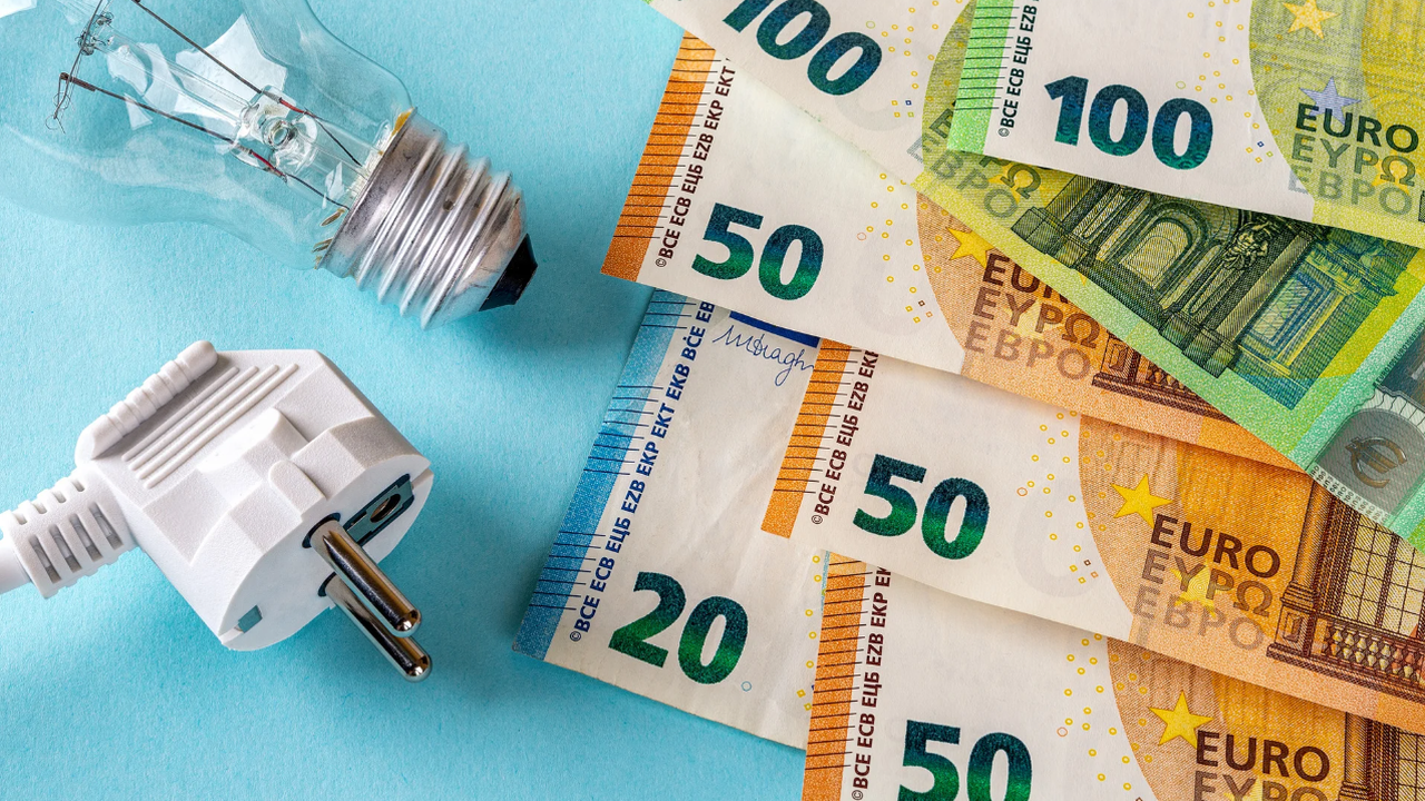 И дребният, и едрият бизнес натискат за по-високи компенсации за ток