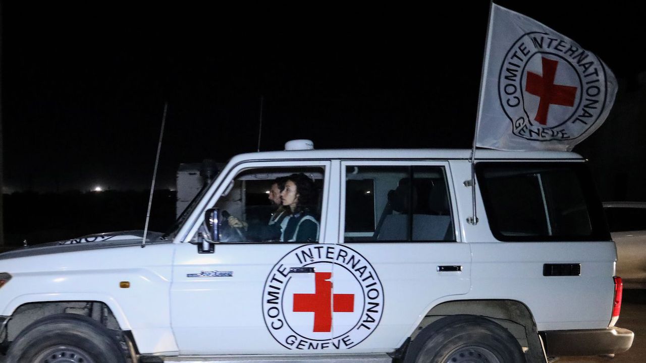 Червеният кръст: Връщането на телата на всички загинали заложници може да отнеме време