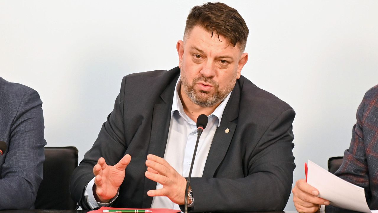Атанас Зафиров: Хората да бъдат спокойни – държавата ще овладее инфлацията преди да въведем еврото