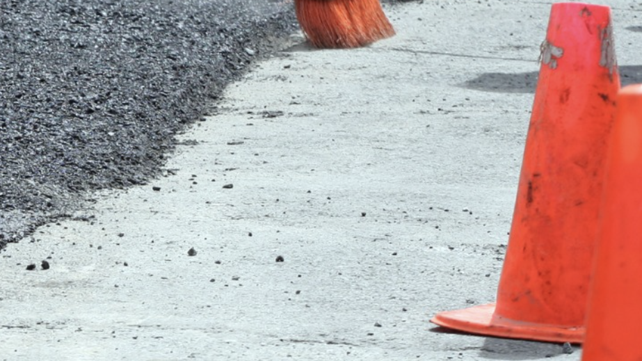 Въвежда се организация на движението във връзка с изграждането на булевард "Рожен"