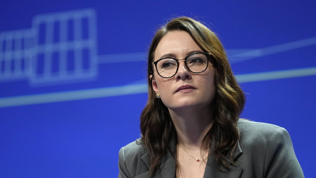 Корупционният скандал: Премиерът на Украйна обяви "щателна финансова ревизия" на всички ключови държавни компании