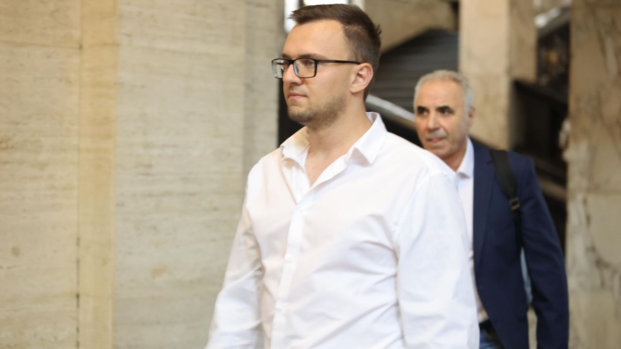 Със споразумение приключи делото срещу Кристиян Бойков, обвинен за теча на данни от НАП