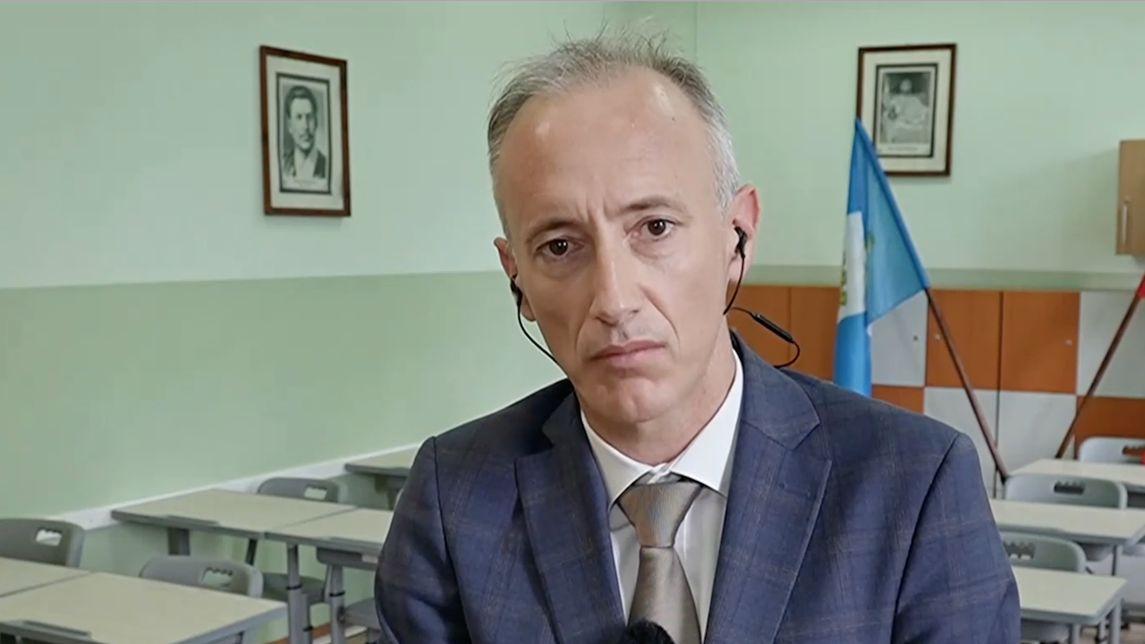 Министър Вълчев: Ще предприемем изграждане на STEM центрове във всички училища