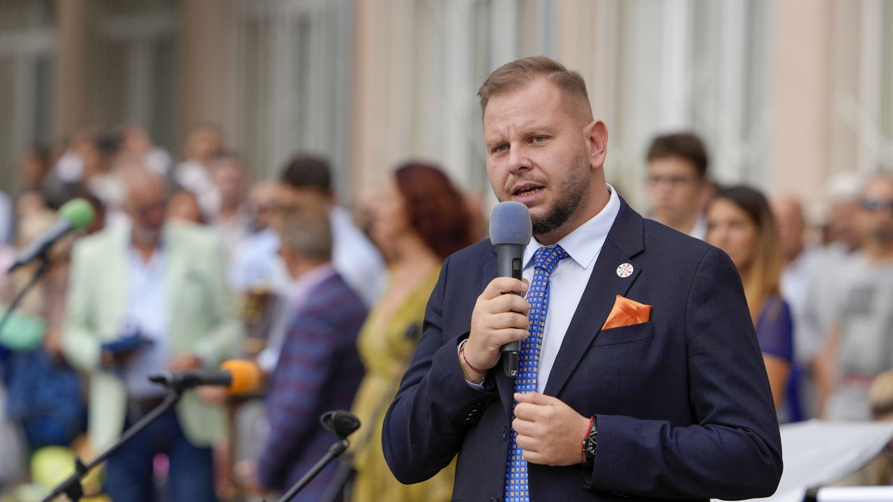 Зам.-министър Петър Младенов: Образованието е най-сигурната инвестиция в бъдещето на всяко дете