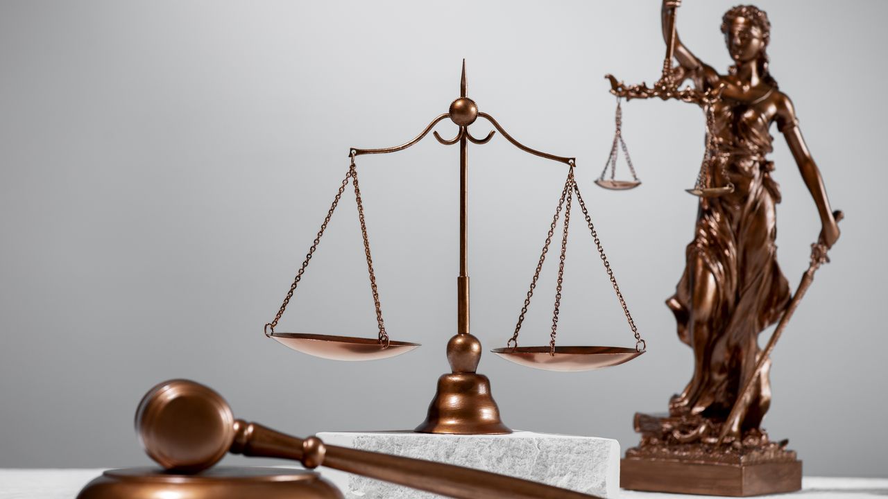 Семейство Шумахер не се споменава в случая и не е