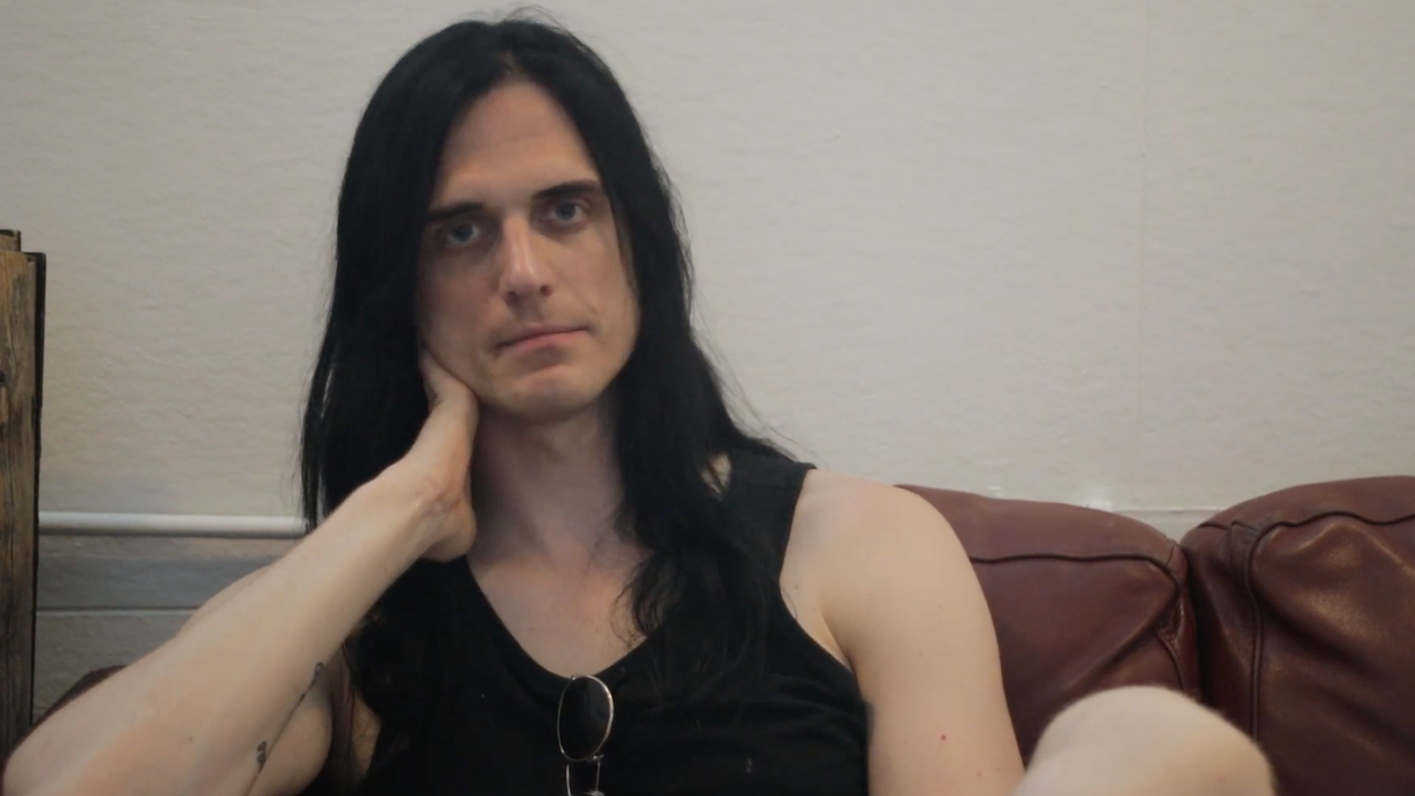 Йоханес Екерщрьом от Avatar се шегува: След ядрения апокалипсис ще останат живи само хлебарките и метълите