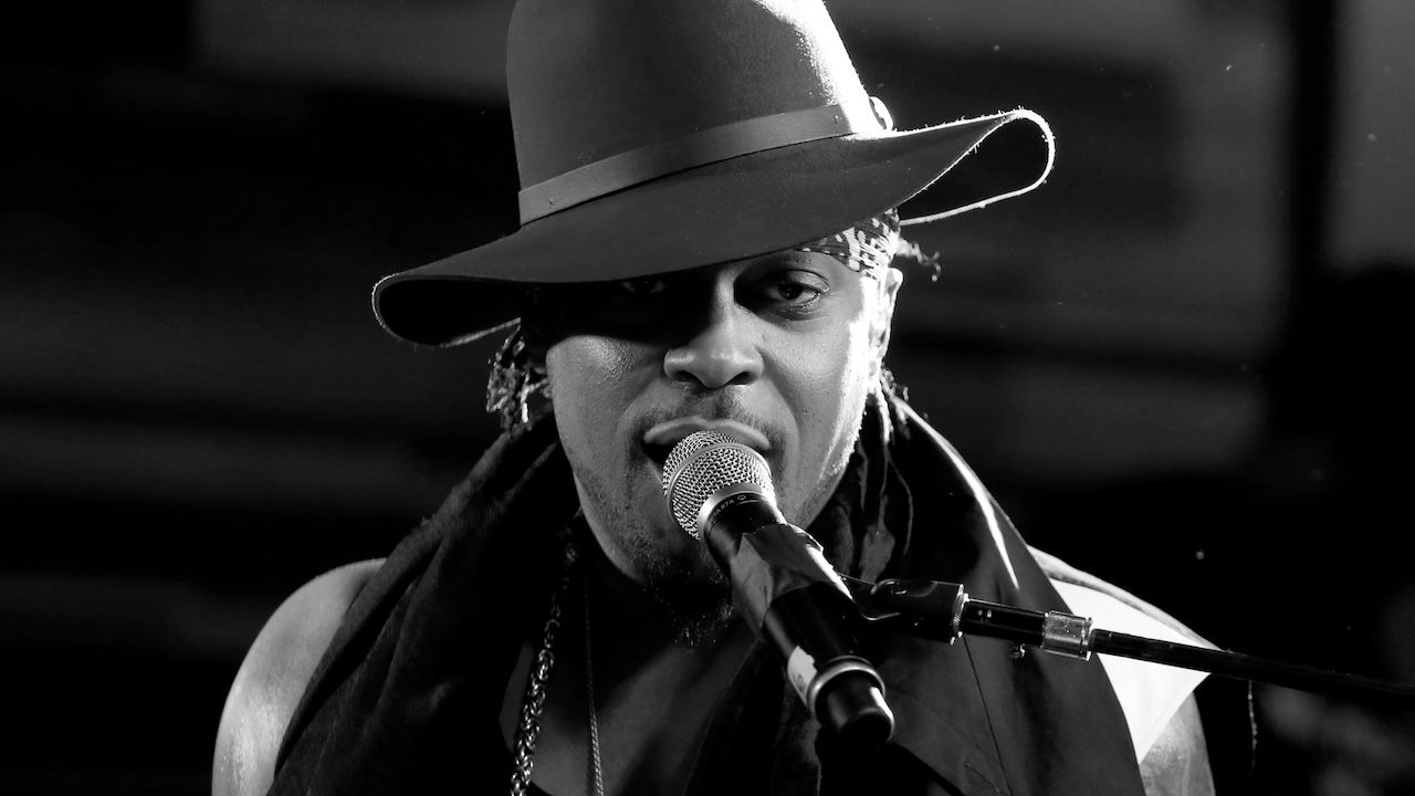 Почина пионерът на соул и R&B музиката D’Angelo