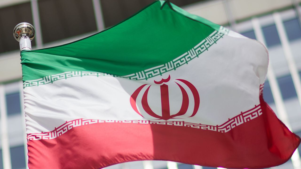 Иран: Тръмп не е новият Кир Велики и не е защитник на човешките права