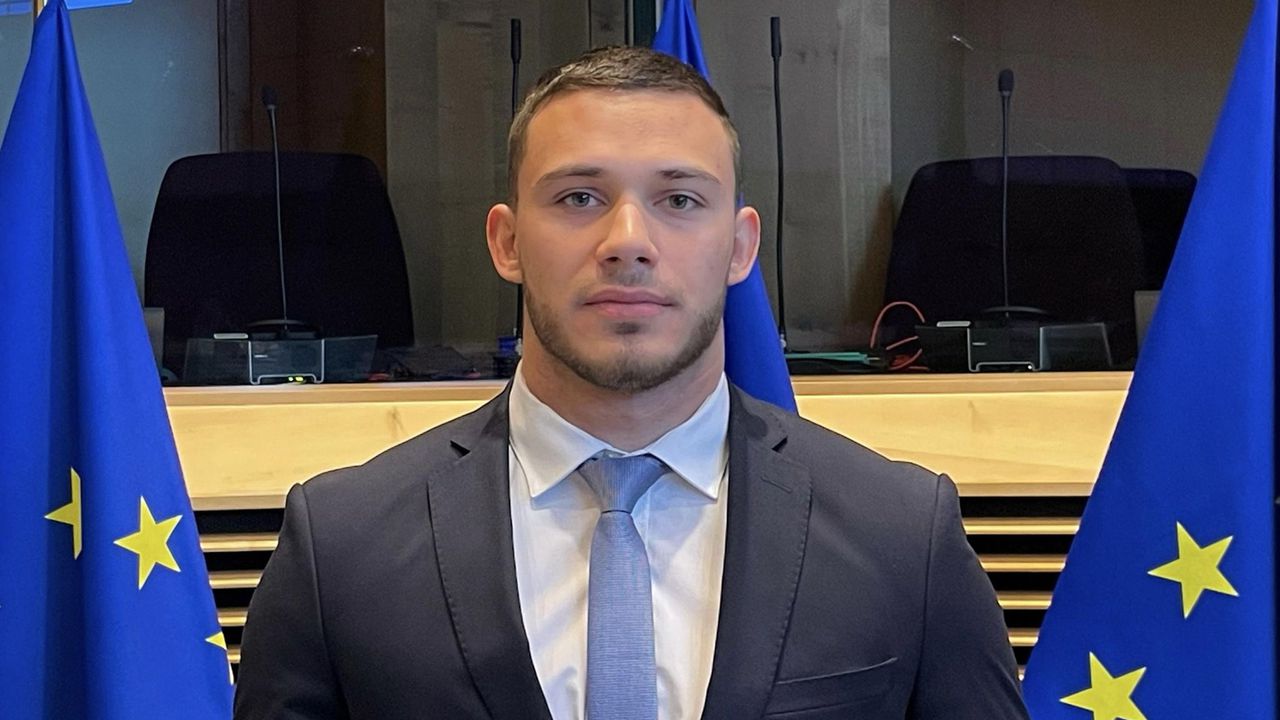 Депутатите от ГЕРБ-СДС от Русе организират приемни до края на седмицата в региона