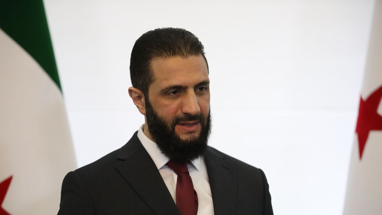 Сирийският президент оцеля след два опита за убийство