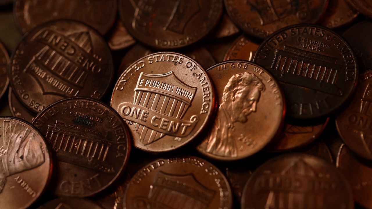САЩ спират сеченето на монети от един цент - икономическа мярка с исторически символизъм и възможен сигнал към Европа