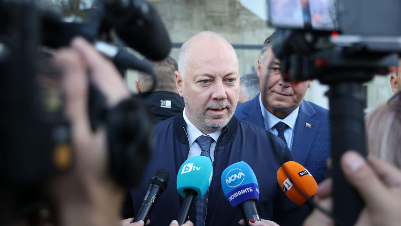 Желязков коментира коледните надбавки за пенсионерите