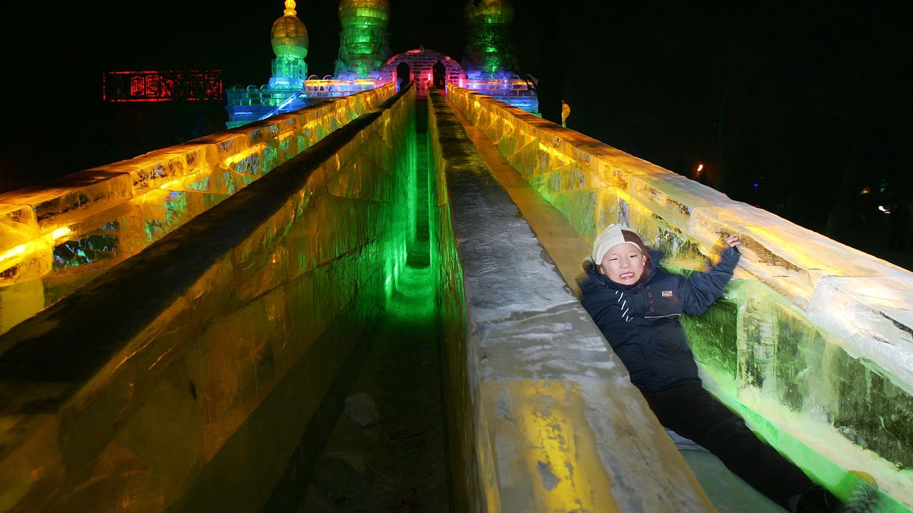 Паркът в Харбин - столицата на североизточната китайска провинция Хейлунцзян,