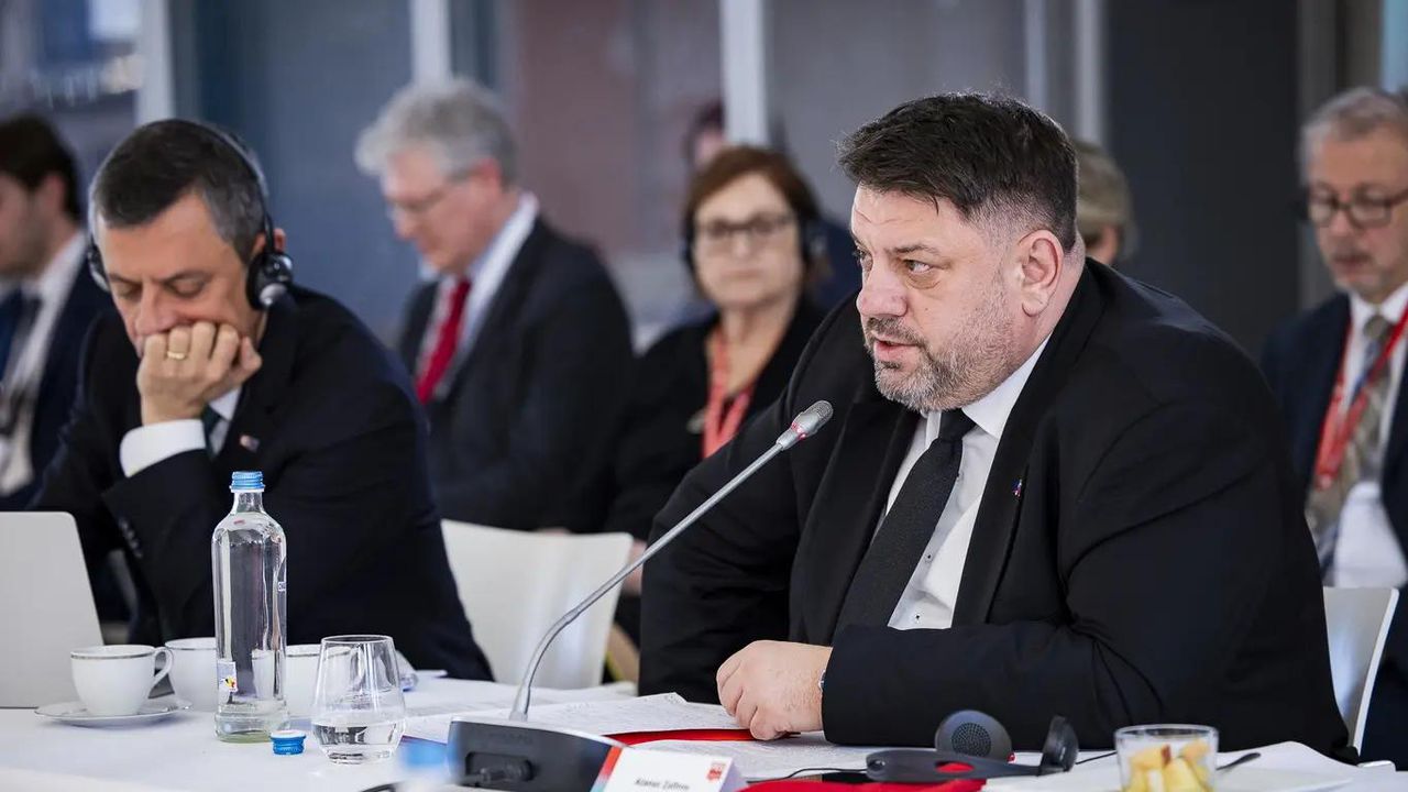 ПЕС: Подкрепяме БСП в ангажимента ѝ към еврозоната