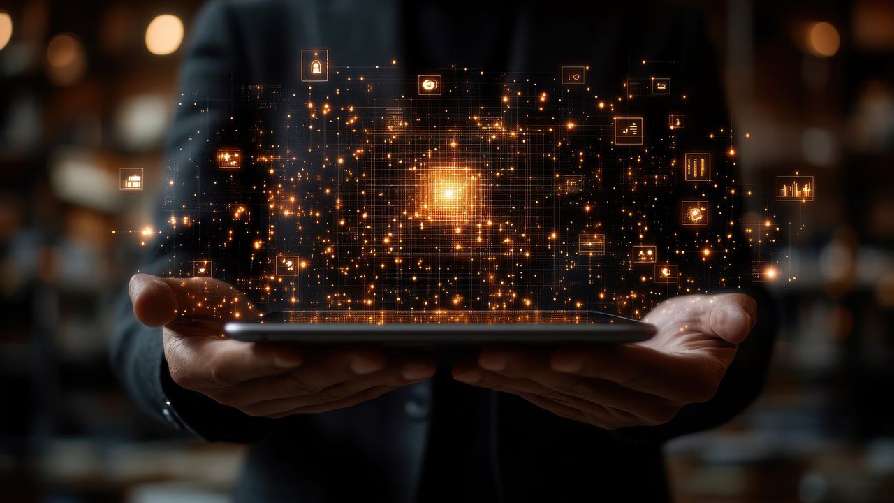 Израел атакува физически, докато Иран подготвя цифров и вероятно много по-опустошителен отговор