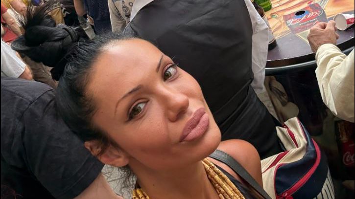 Писателката и инфлуенсър Калина Паскалева се подигра на протеста в