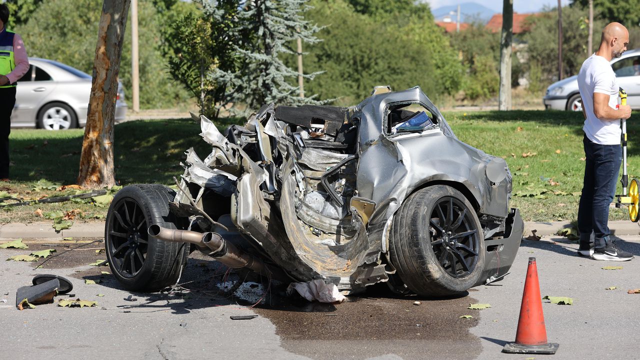 Две тежки катастрофи с мощни автомобили през изминалите дни.На изхода