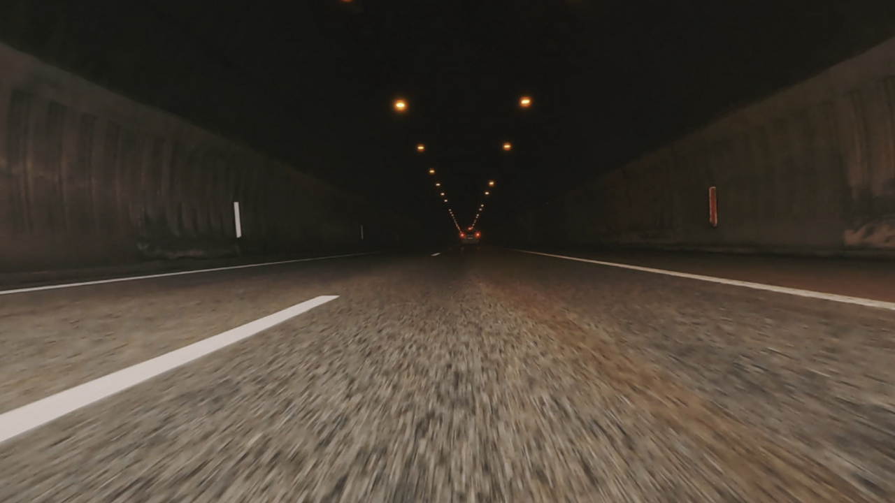 Ограничения на движението в тунел „Топли дол“ на АМ „Хемус“