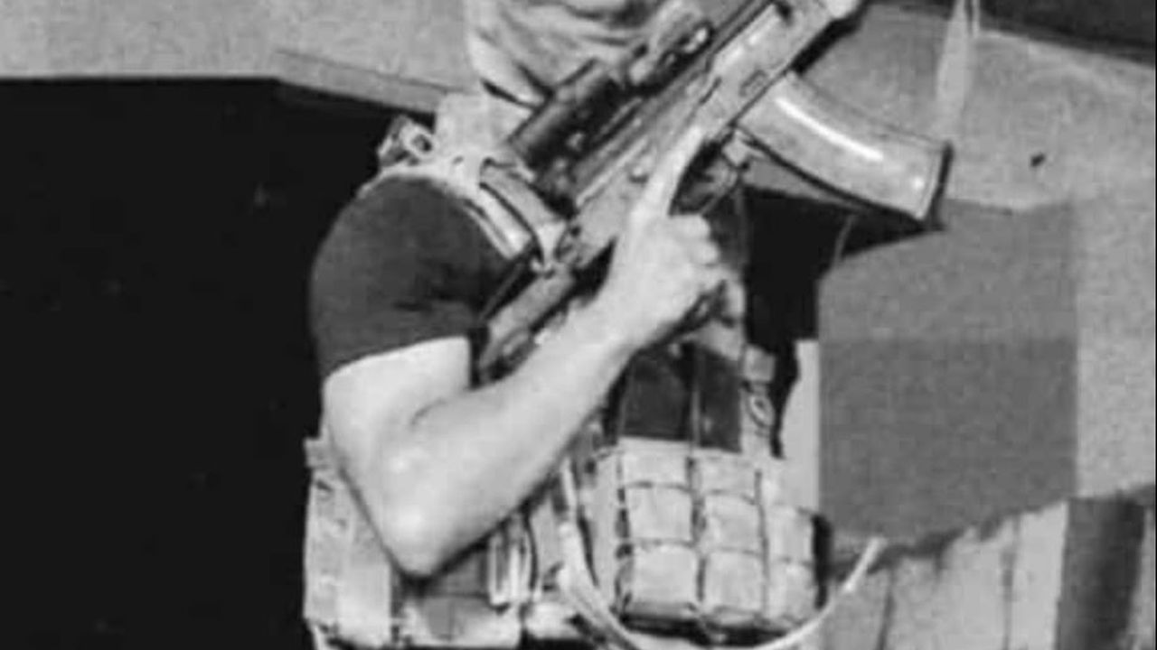 Според фейсбук страницата Меморіал - International Volunteers for Ukraine името