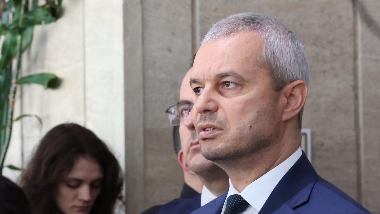 “Протестите трябва да продължат до оставката на мафиотското правителство и