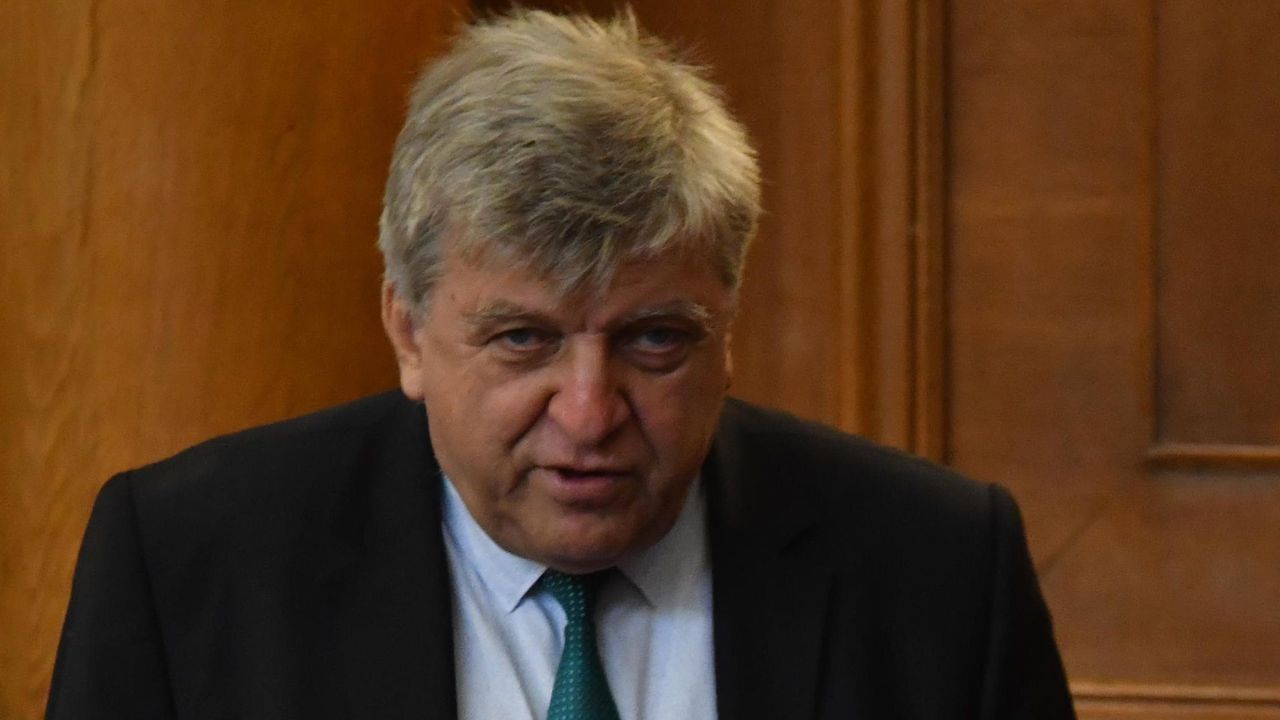 Манол Генов: Ще обжалваме в съда решенията за създаване на селищни образувания в Даулите и Карандила