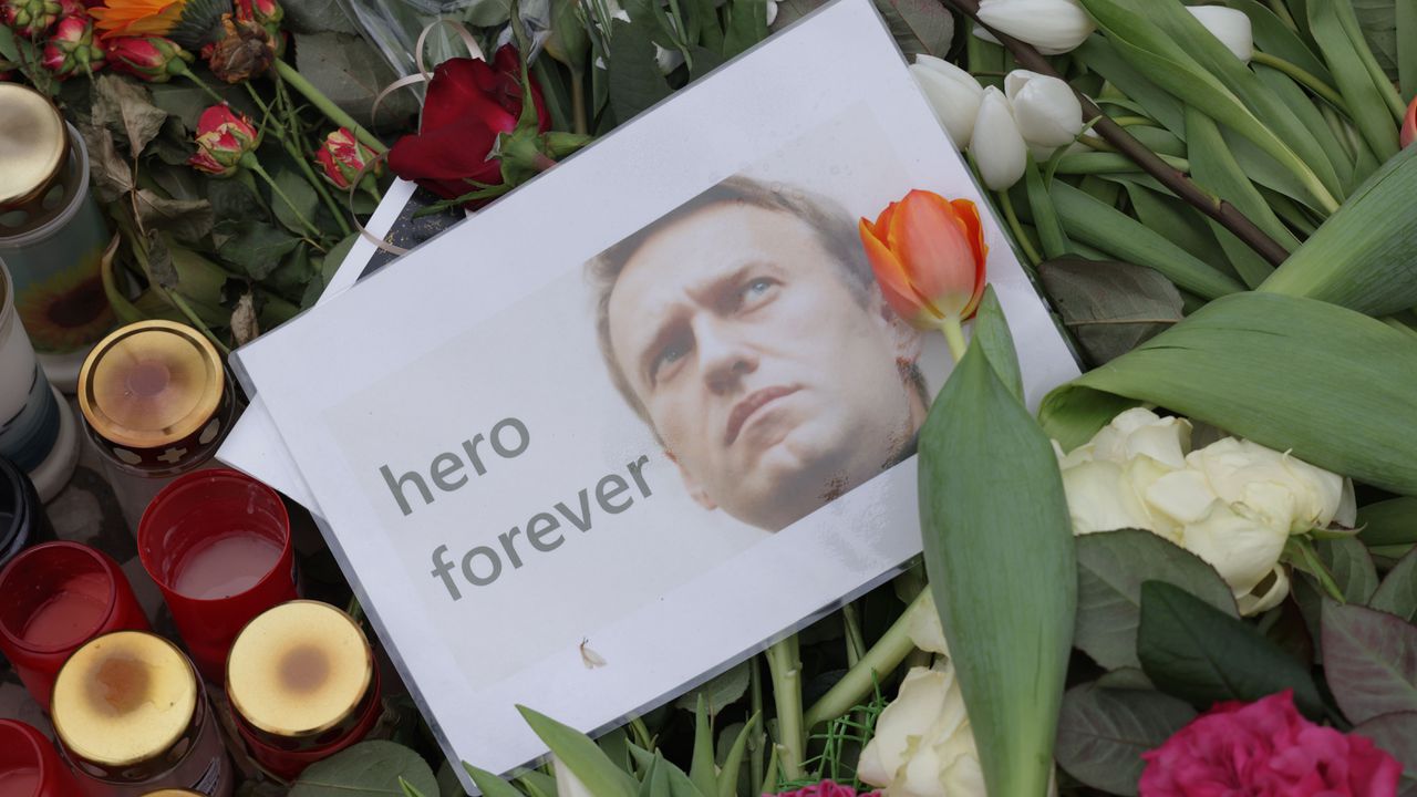 Покойният руски опозиционен лидер е бил отровен - това показва