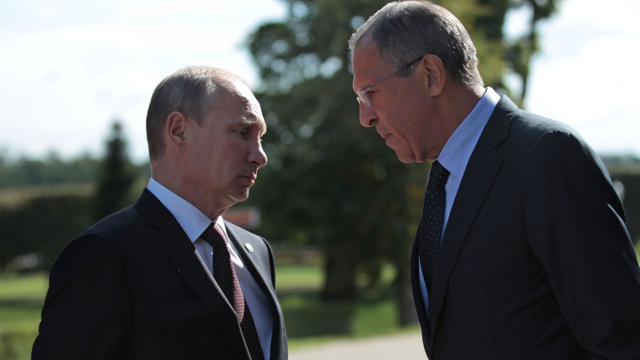 ЕК: Путин и Лавров имат замразени сметки в ЕС, но не и забрана за пътуване в Общността