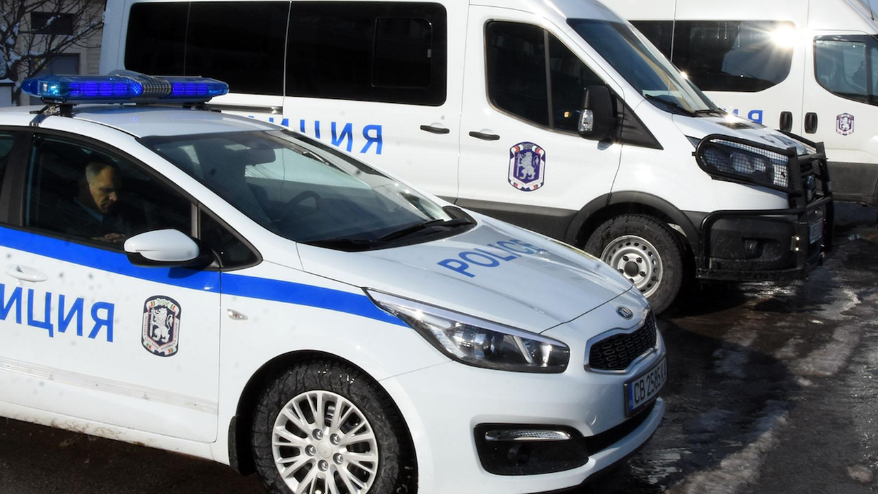 От полицията в Шумен предупреждават за измамни схеми с оферти за стоки на ниски цени, които се търгуват онлайн