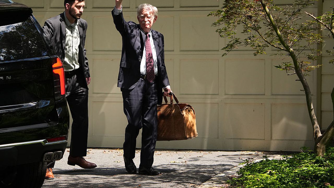 Бивш съветник на Тръмп  ще се яви в съда