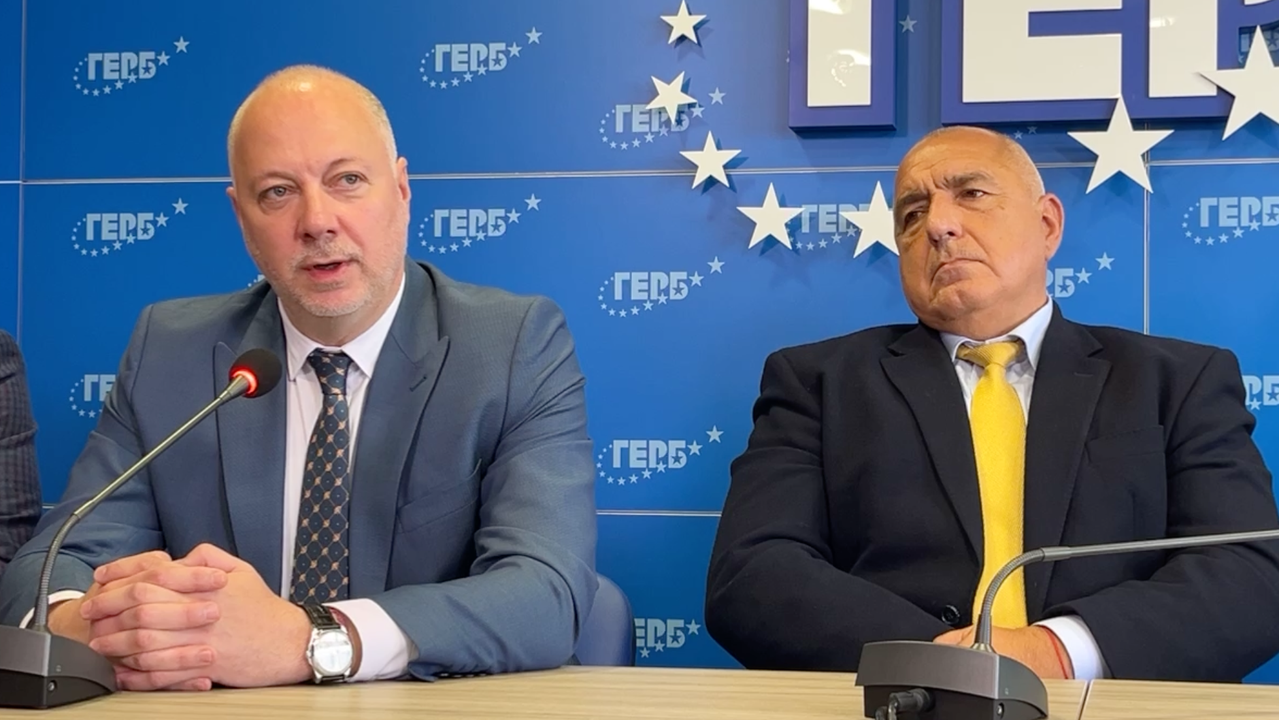Росен Желязков и Бойко Борисов: Не е време за избори, трябва да се проведе среща с "Ново начало"