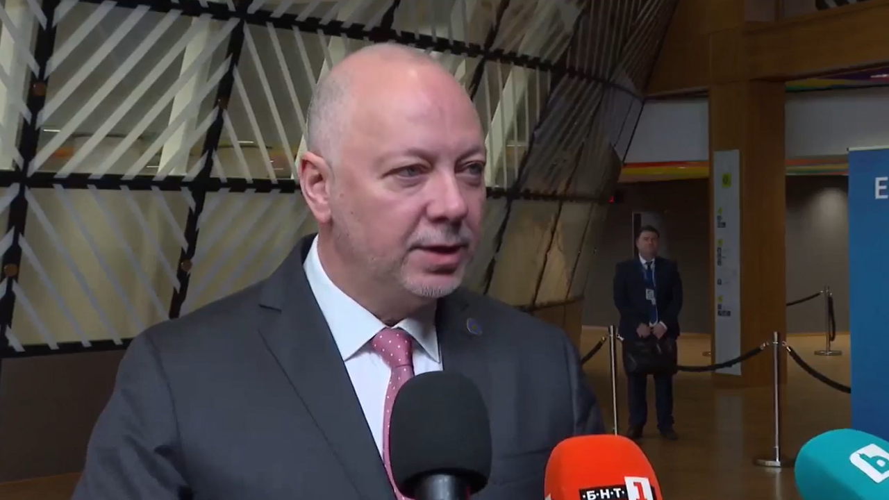 Той изрази надеждата България да се сдобие с редовно и