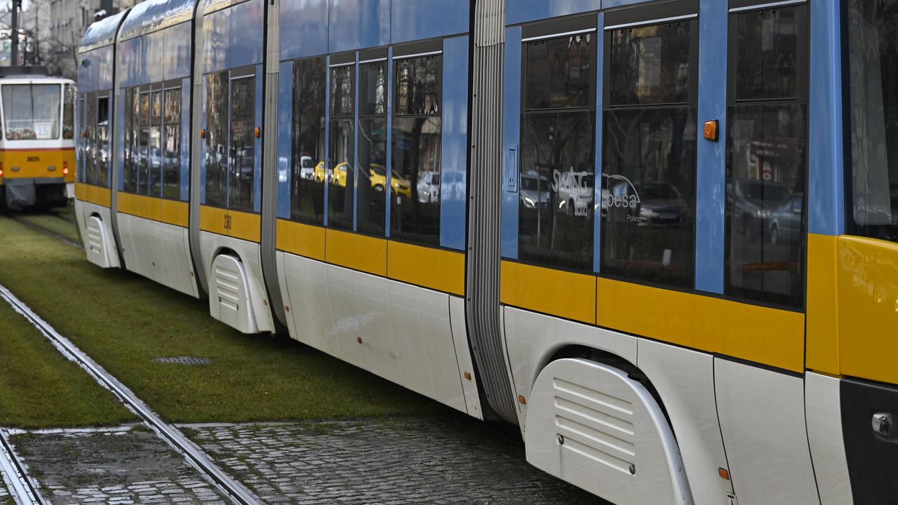 Причината е в сериозна авария на Софийска вода“ до 140.