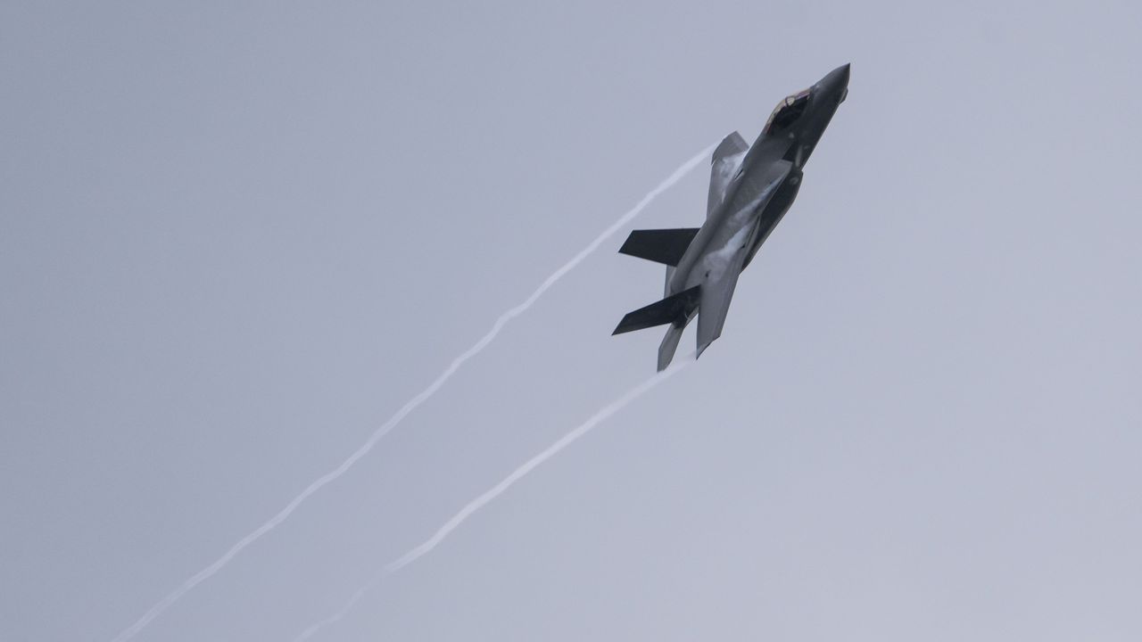 Иран свалил пети израелски изтребител F-35